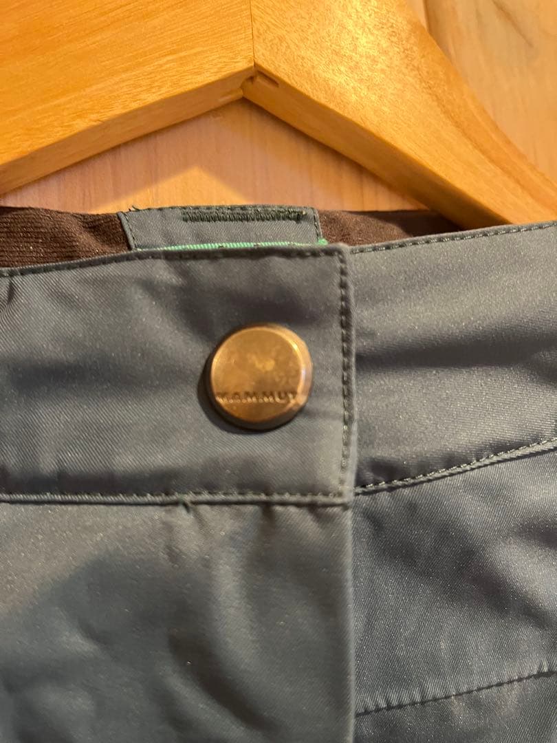 ま*ん様 MAMMUT マムートDRYtech PROパンツ スキー/スノボ