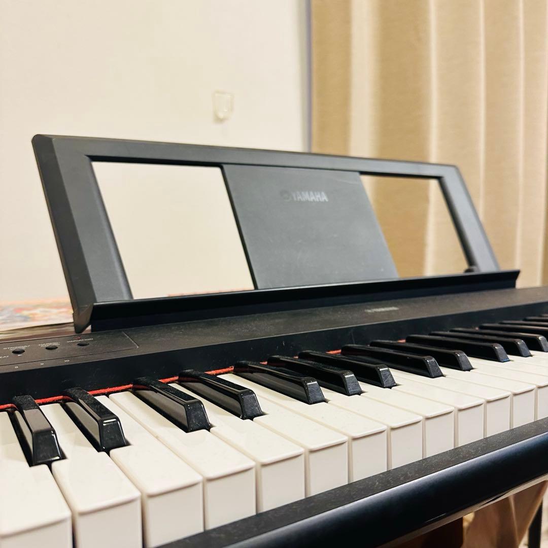 ヤマハ NP-11 電子キーボード 61鍵 スタンド付き