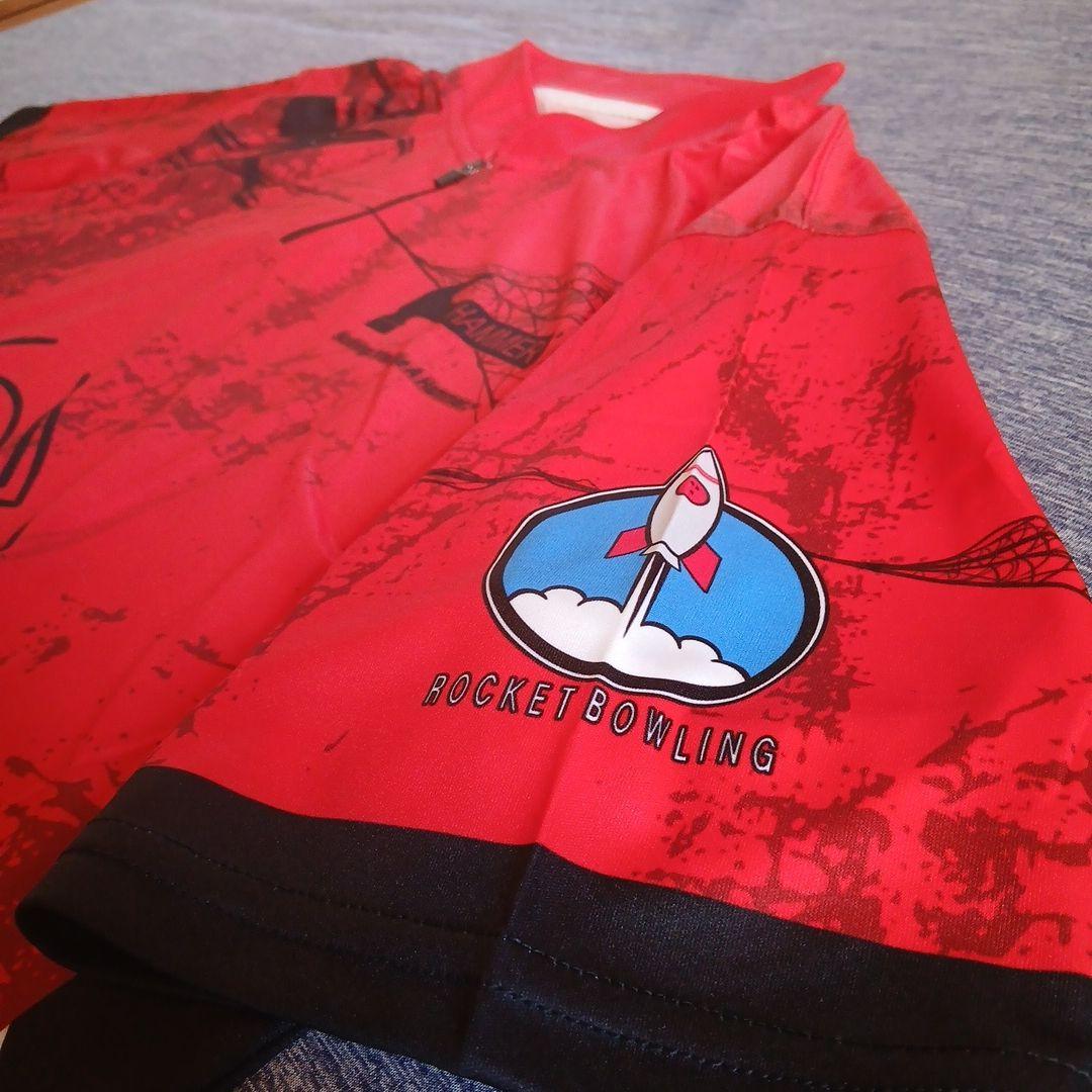 ✨新品✨ボウリングウェア　日本サイズ2XL　ブラックウィドー　ハンマー　レッド