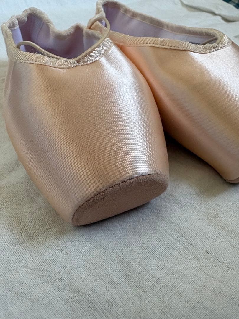 【BLOCH】 etu トゥシューズ ベージュ 4.5 XX