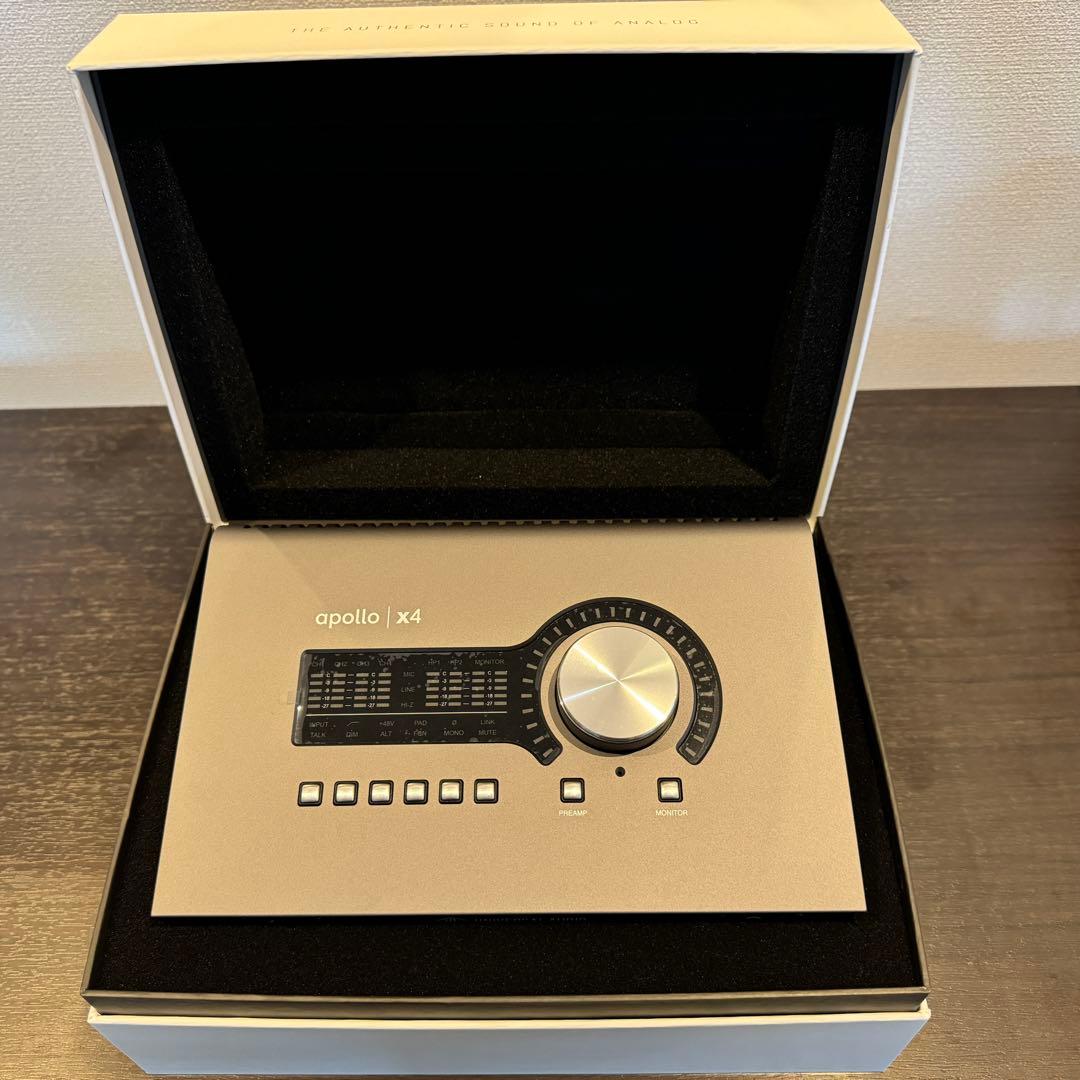 Universal Audio Apollo x4 オーディオインターフェイス