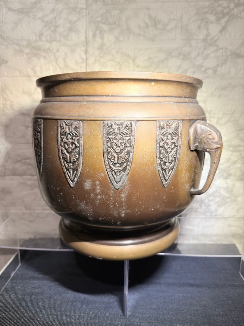 【極希少】 象双耳 真鍮製 火鉢 圧巻の細密彫刻 時代物 古美術 睡蓮鉢にも