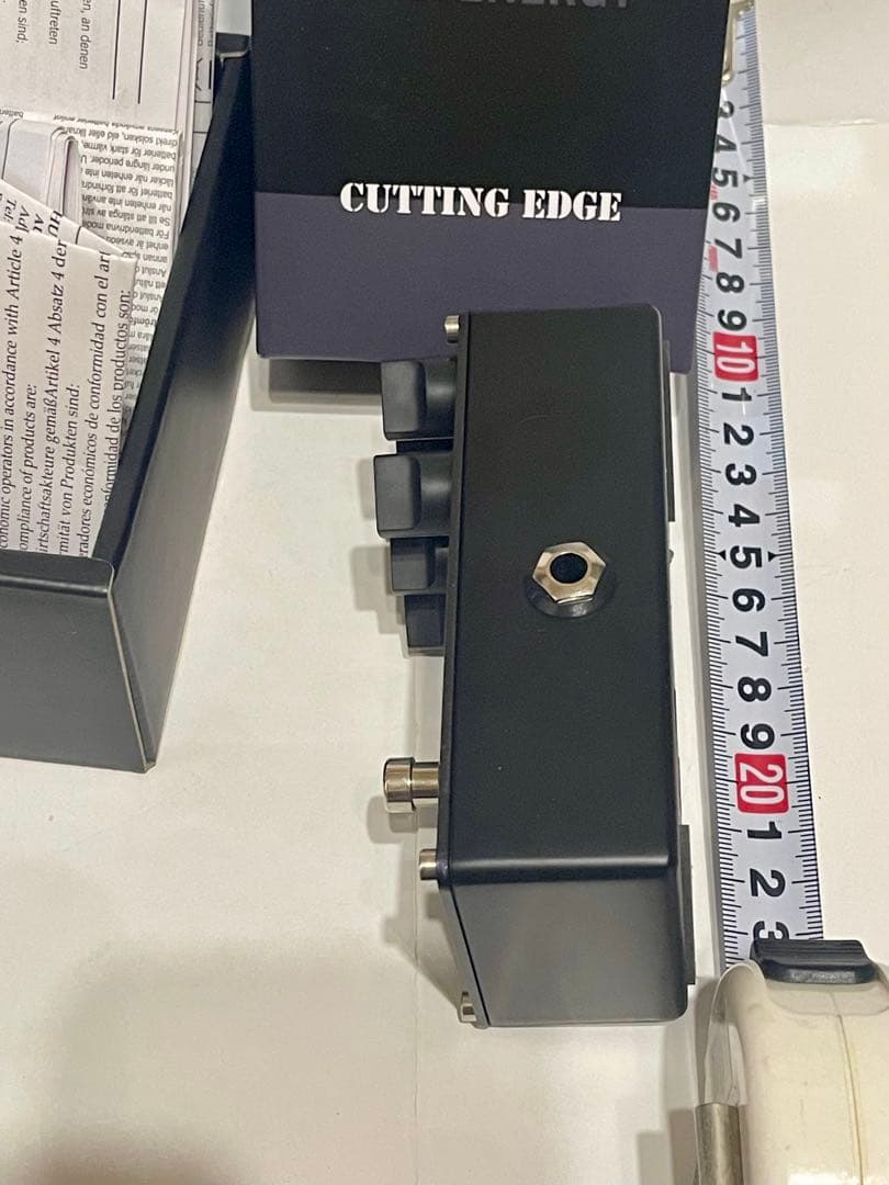 CUTTING EDGE　VOX ディストーション　エフェクター　プリアンプ