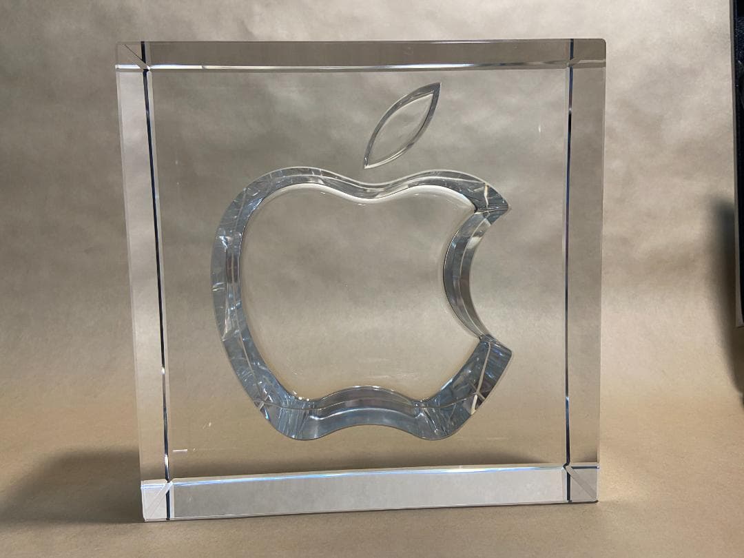 Apple 非売品 HOYA製クリスタルガラス オブジェ