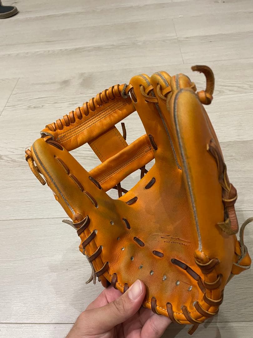 【週末限定値下げ】硬式　内野手用　グローブ　アイピーセレクト