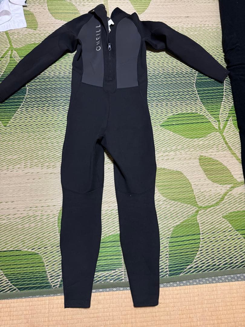 Oneil ウェットスーツ