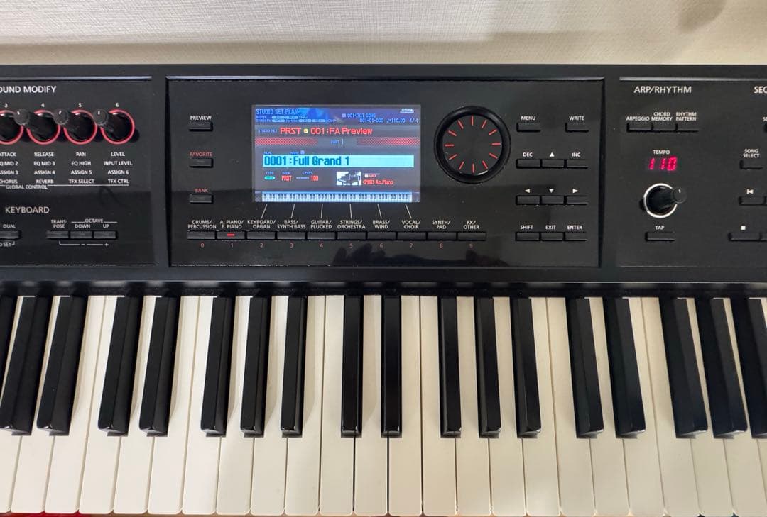中古美品 FA-08 Roland 状態良 快速発送 見た目綺麗
