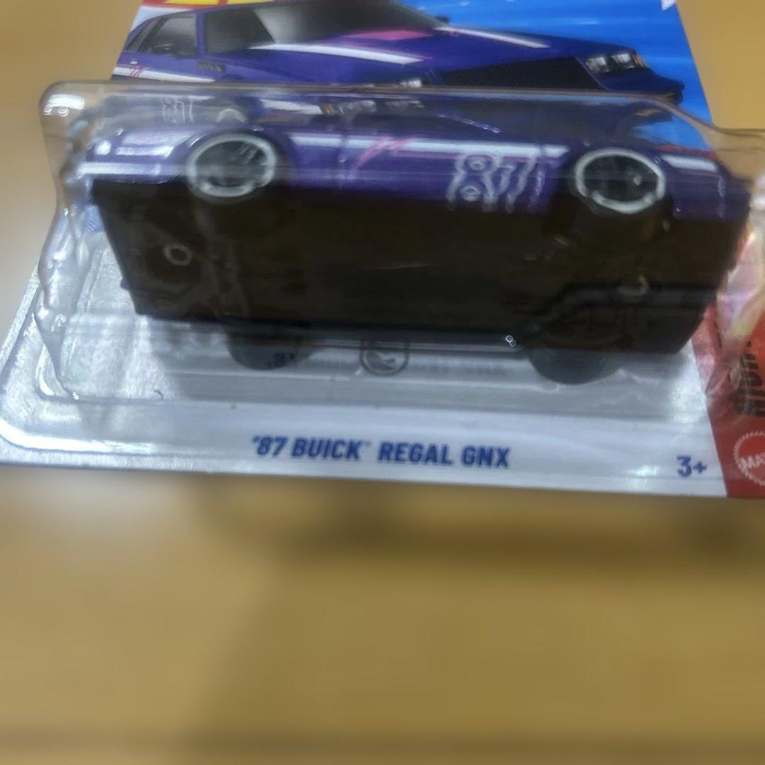 ホットウィールベーシックカー1月発売分 スーパートレジャー、トレジャーハント他