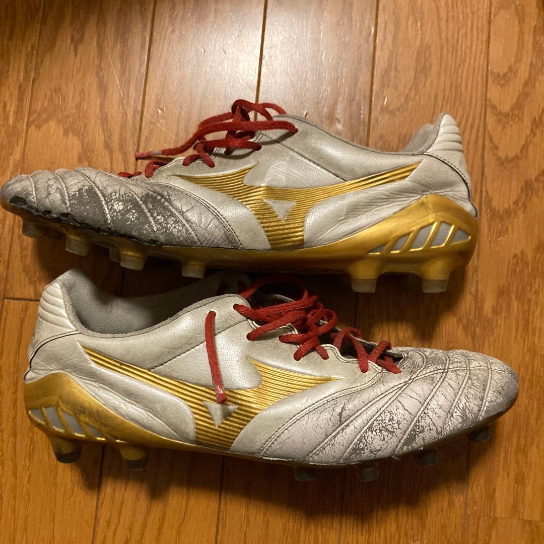 Mizuno モナルシーダNEO II JAPAホワイト/ゴールド