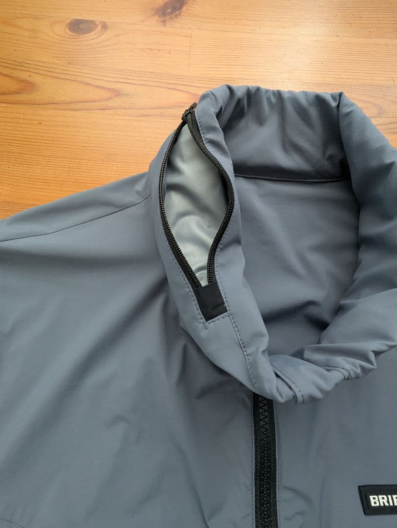 BRIEFINGブルーグレージップアップジャケットL