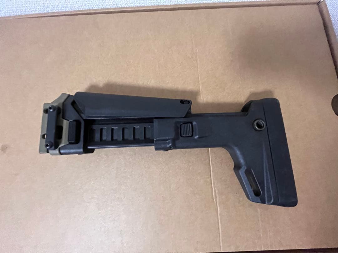 MAGPUL PTS 純正　MASADA フォールディングストック ツートン