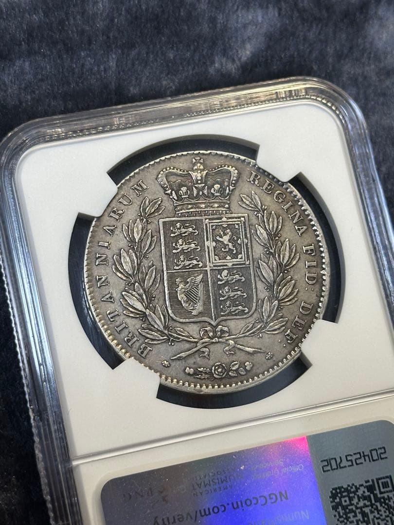 1844年 英国 クラウン銀貨 ヴィクトリア女王 青年像