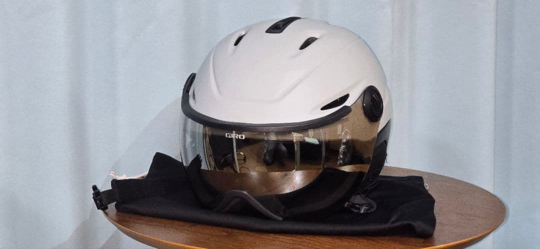 GIRO スノーボードヘルメット ホワイト