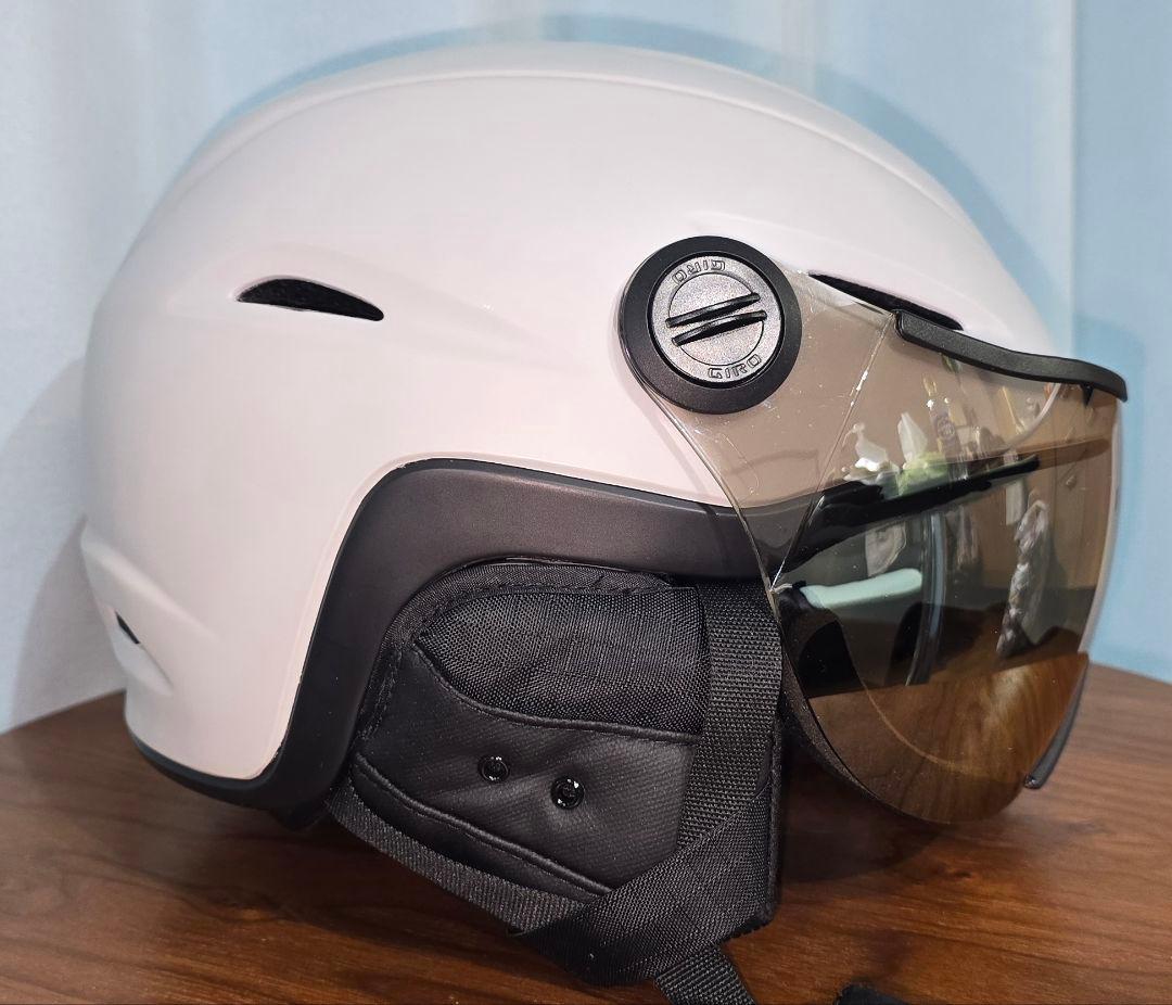 GIRO スノーボードヘルメット ホワイト