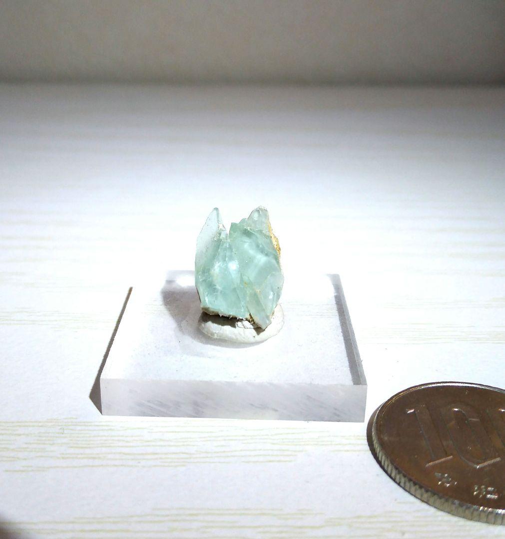 フォスフォフィライト （燐葉石）　超希少宝石 鉱物標本