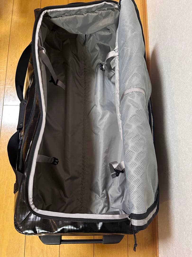 patagonia キャリーケース　ブラックホール　ダッフル 100L