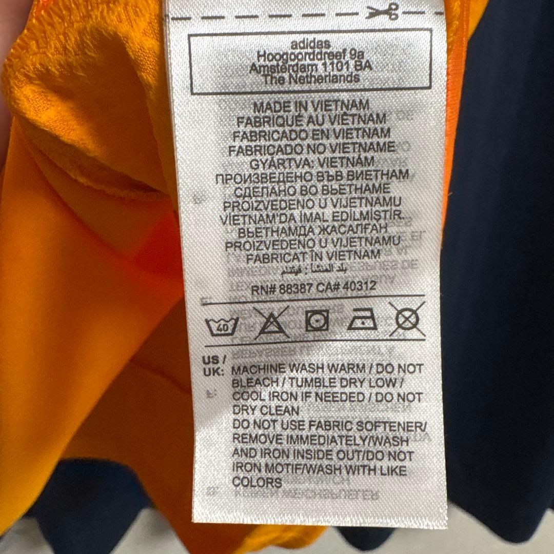 レアル・マドリード　レプリカユニフォーム 2枚まとめ売り(未使用・正規品)