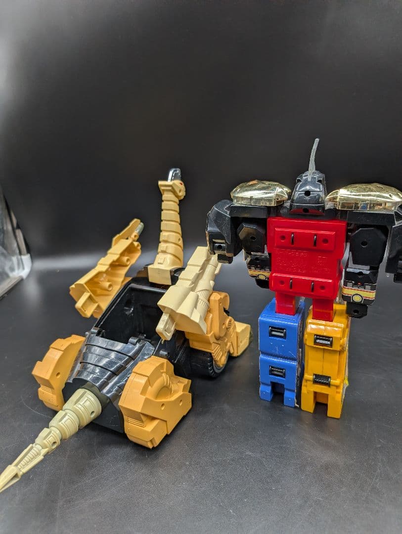 恐竜戦隊ジュウレンジャー スーパープラデラ 究極大獣神 獣騎神キングブラキオン