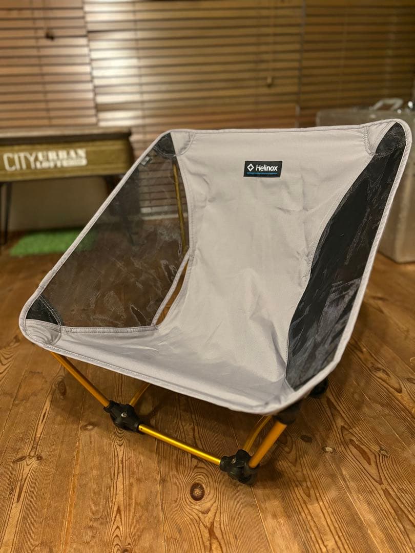 ヘリノックスグランドチェア&ロッククラウドテーブルセット