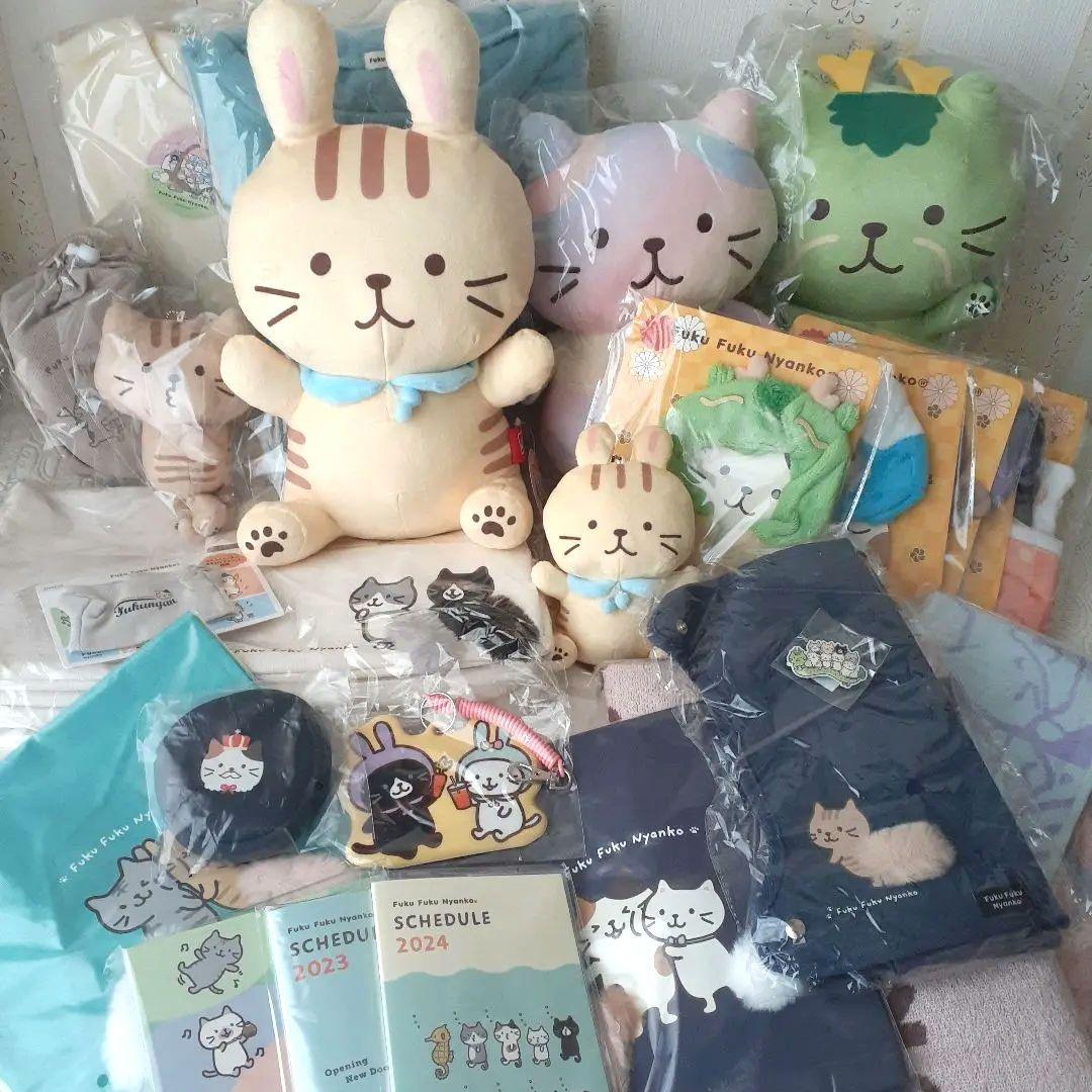 ハピンズ　ふくふくにゃんこ　fukufuku　チャチャ丸　ミケランジェロ　福袋