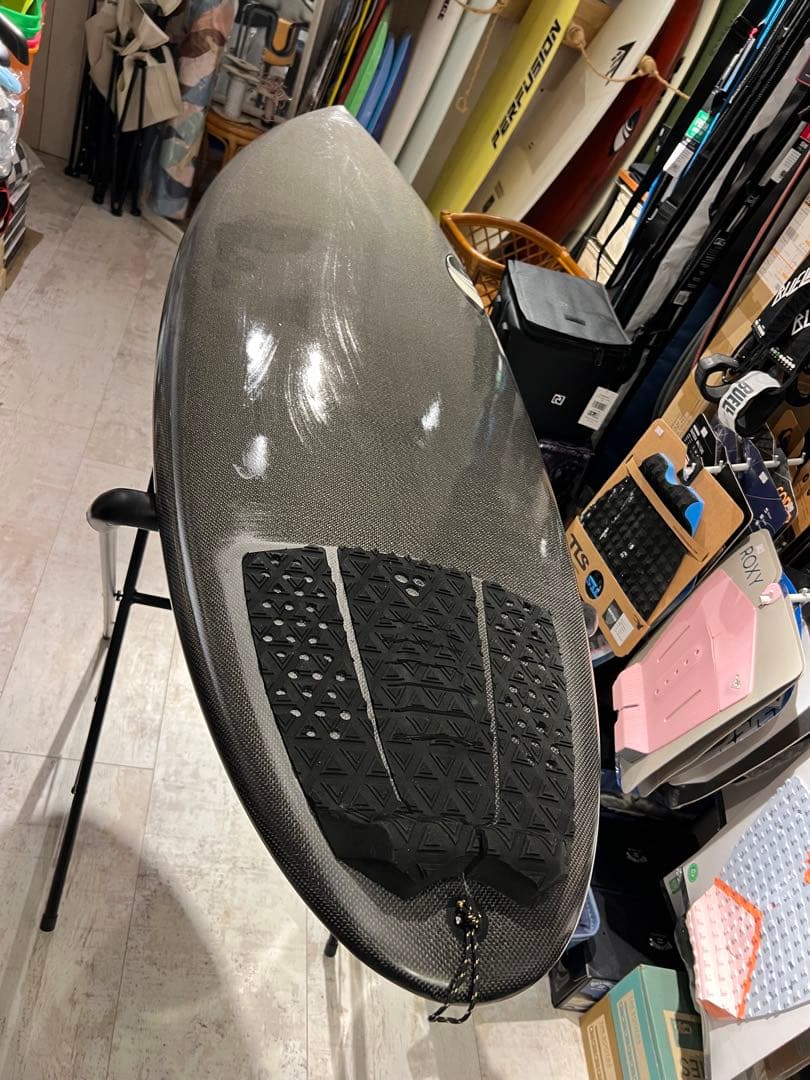 ザクザクシャープアイ carbonダークアーツMFモデル5,7” 31L