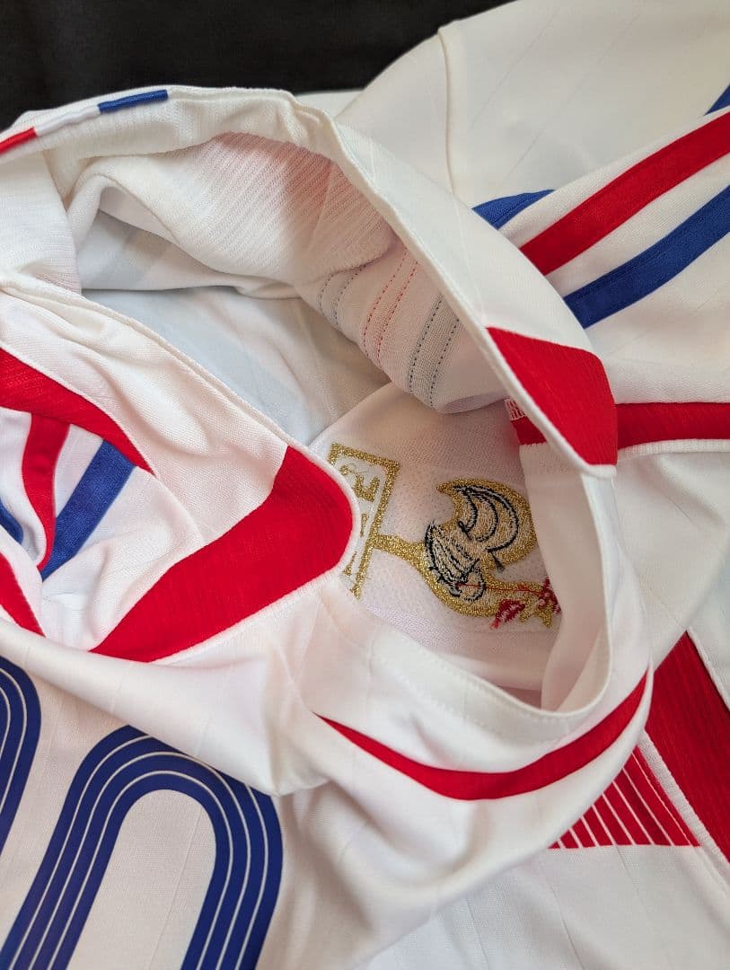 【新品タグ付き】フランス代表/ジネディーヌ・ジダン/A/2006W杯頭突きモデル