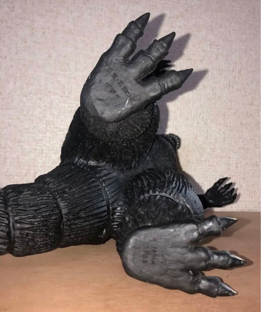 キンゴジフィギュア 3体セット★バンダイJAPAN ゴジラforever