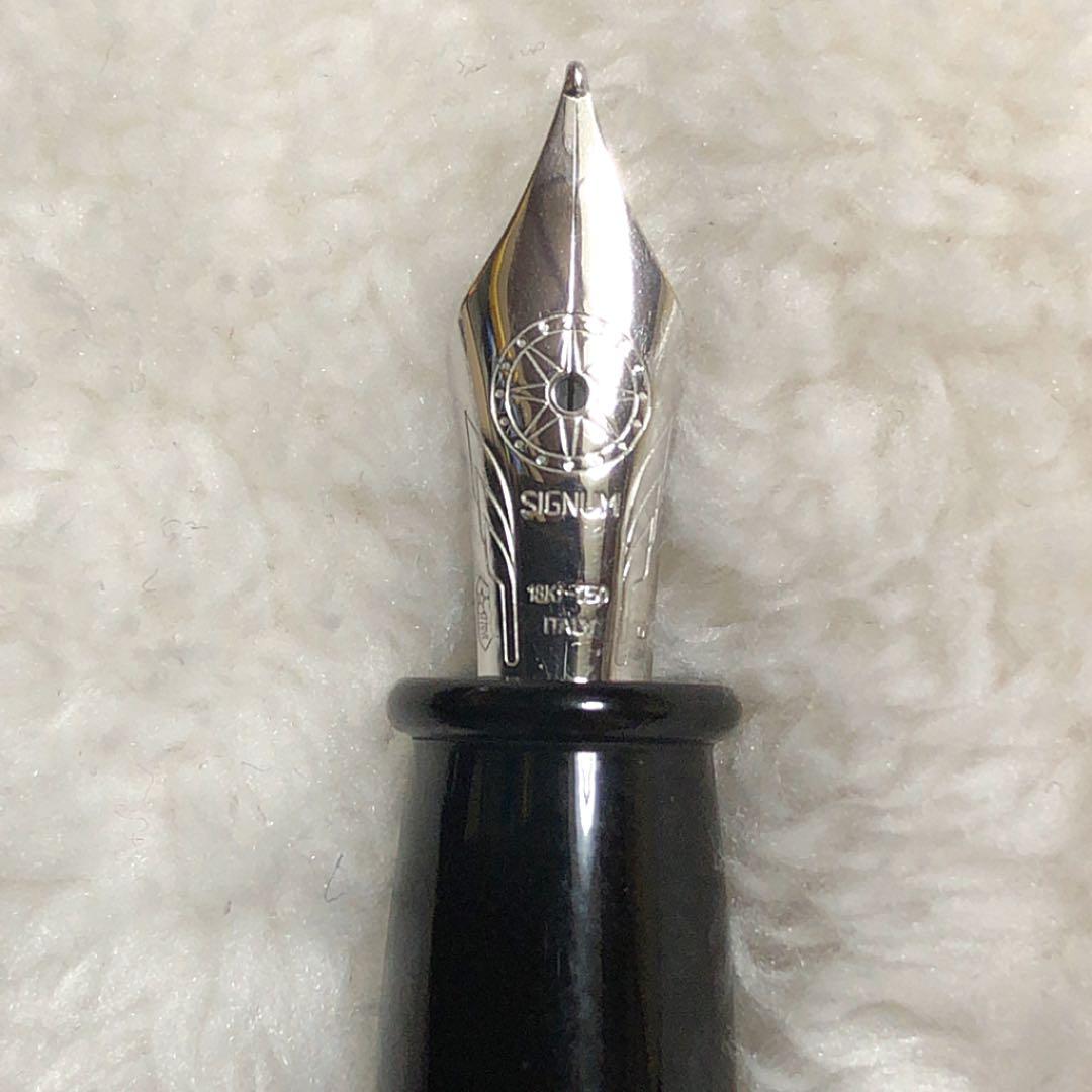 ☆未使用品 シグナム コラーロ 万年筆 ホワイト 18金 ニブF☆
