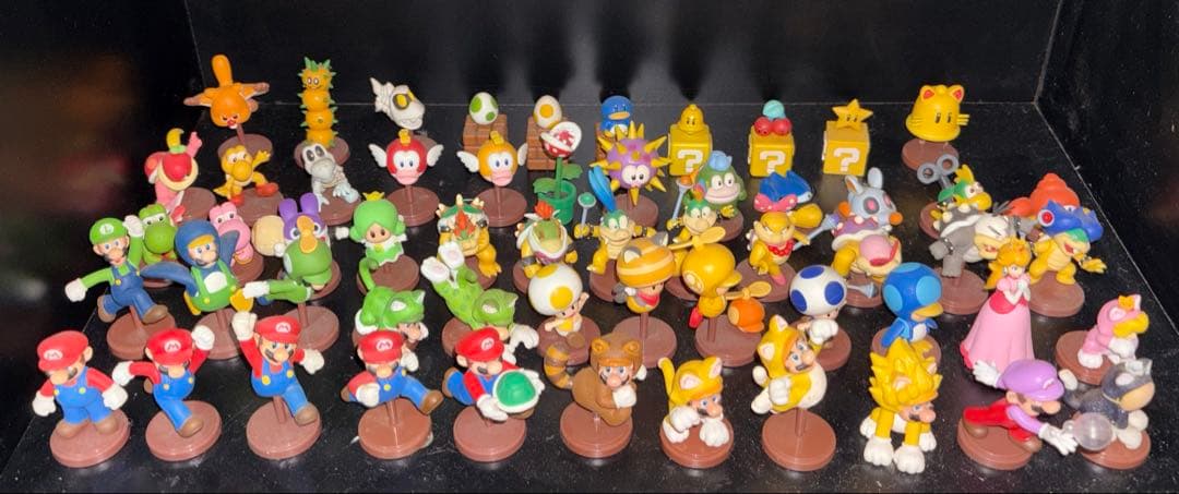 スーパーマリオ　チョコエッグ