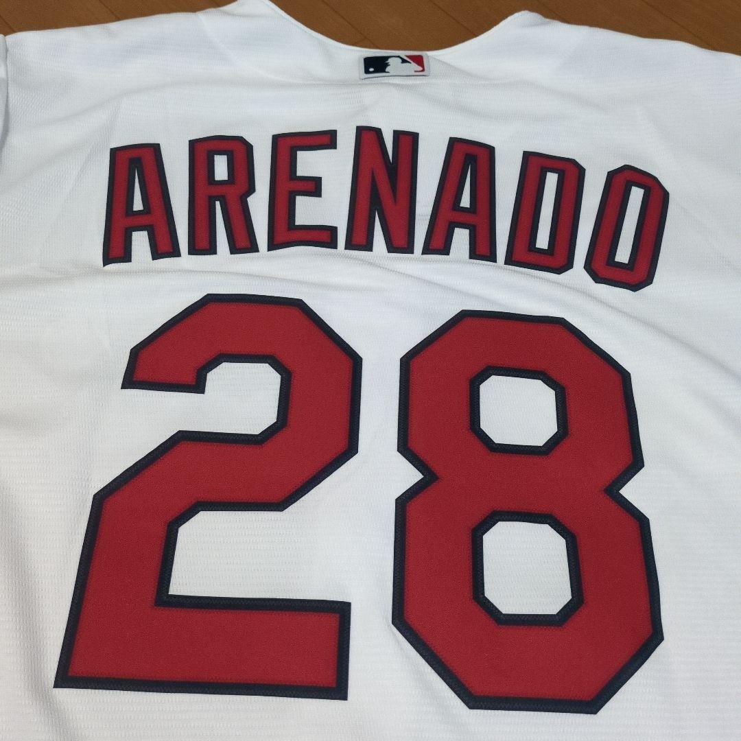 新品タグ付　アレナド　カージナルスユニフォーム