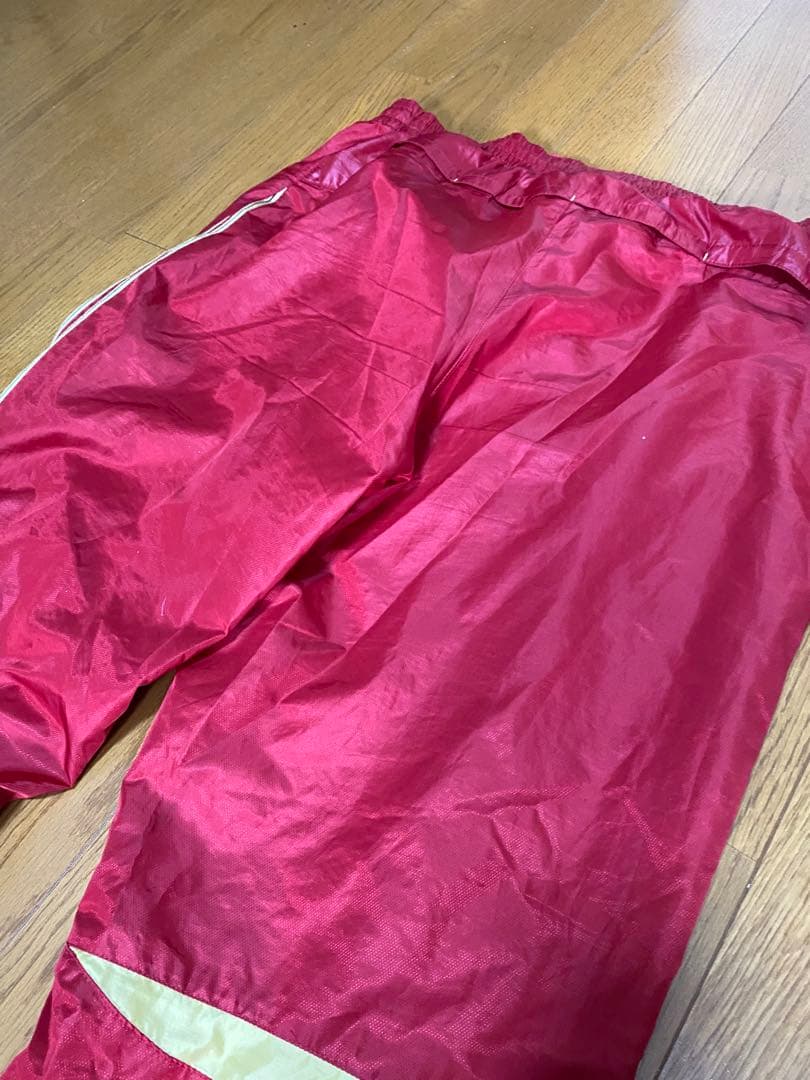 が*る様 アディダスプロフェッショナル ウインドブレーカーセットアップ 赤・白・