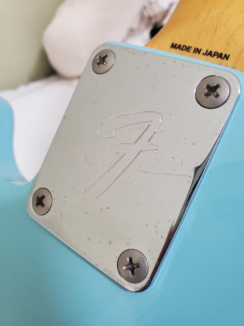 Fender Japan mustang MG69B ムスタング ソラニン