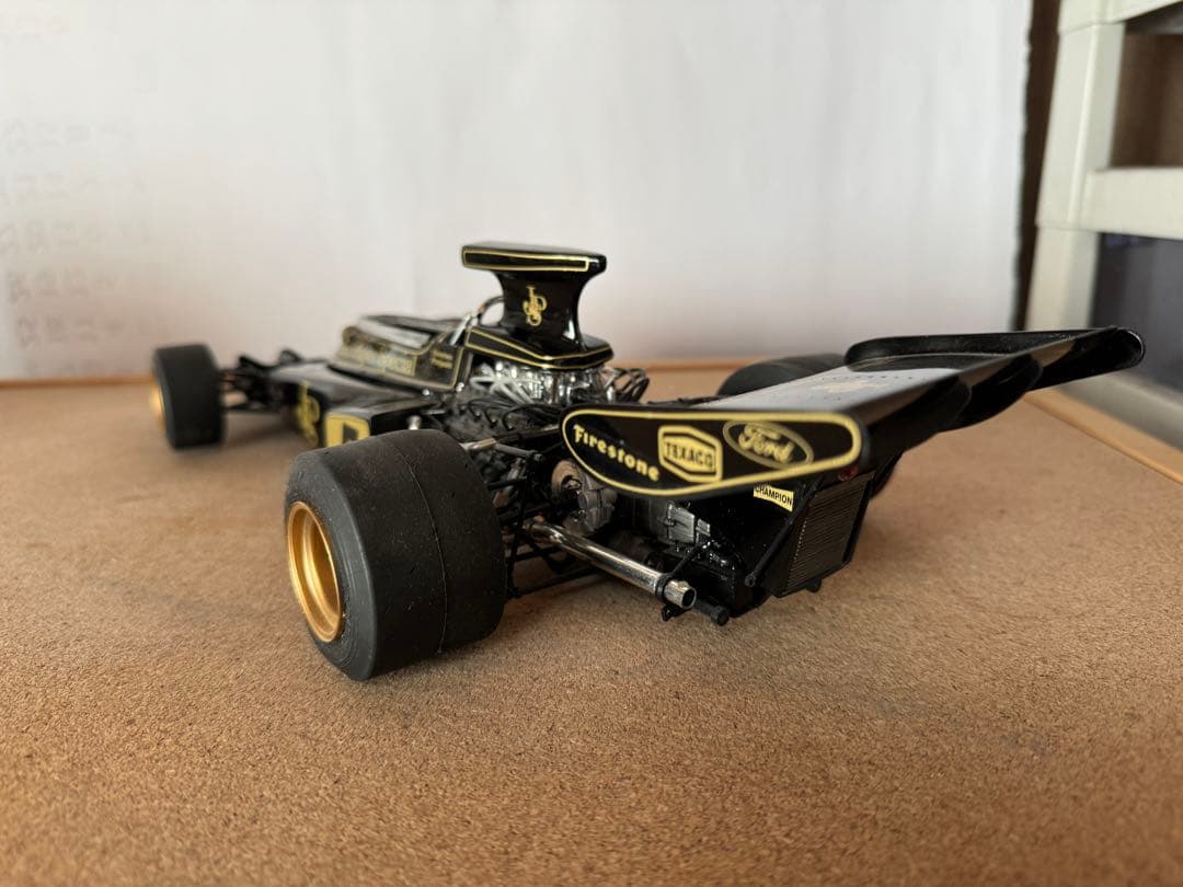 1/12 タミヤ製　JPSロータス72D完成品