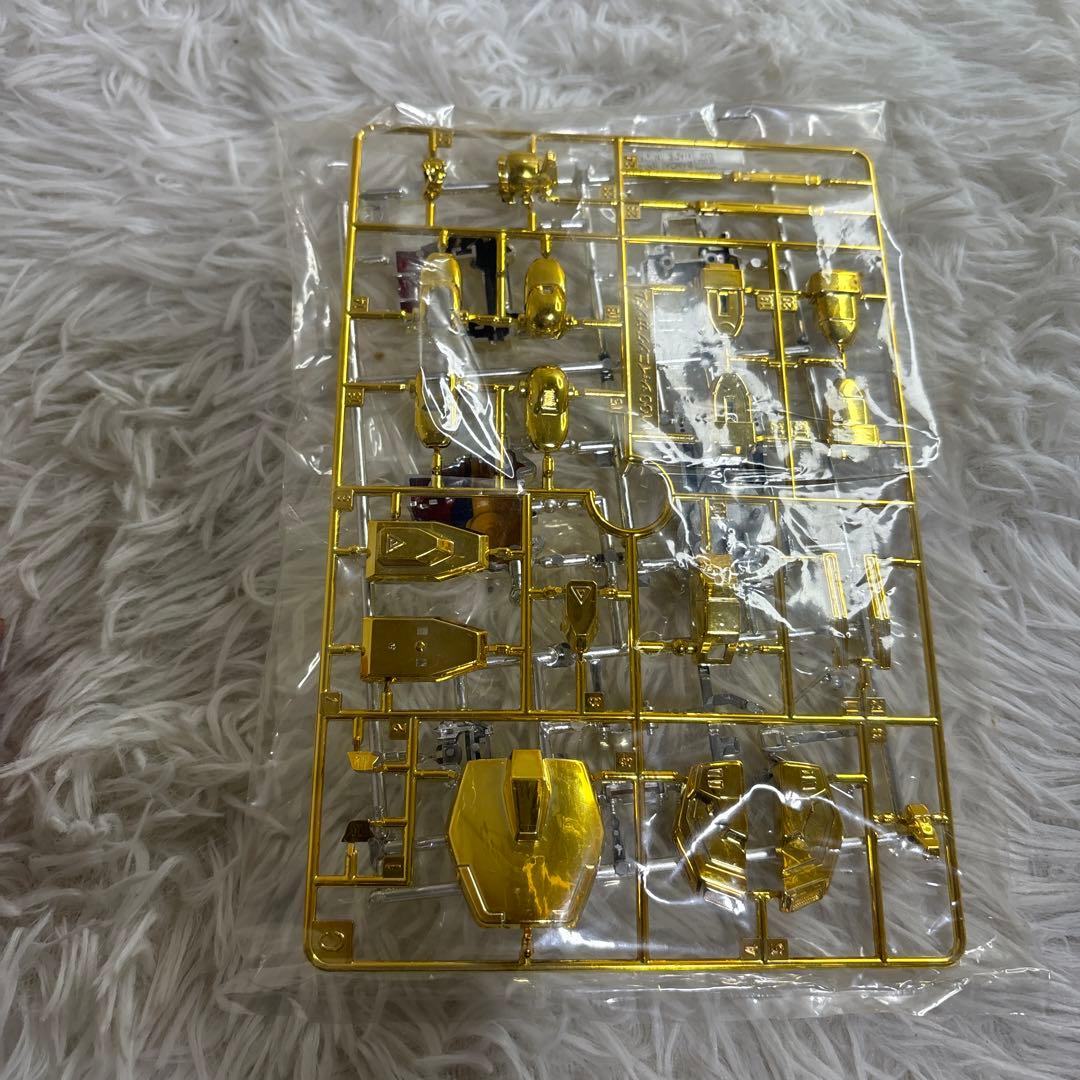 【未組立】機動武闘伝　Gガンダム　HG シャイニングガンダム