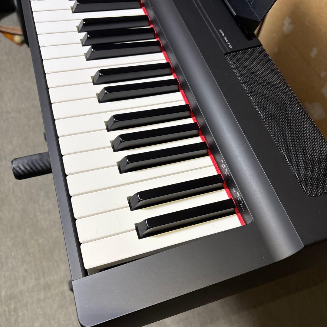 YAMAHA ヤマハ　デジタルピアノ P-121 21年製