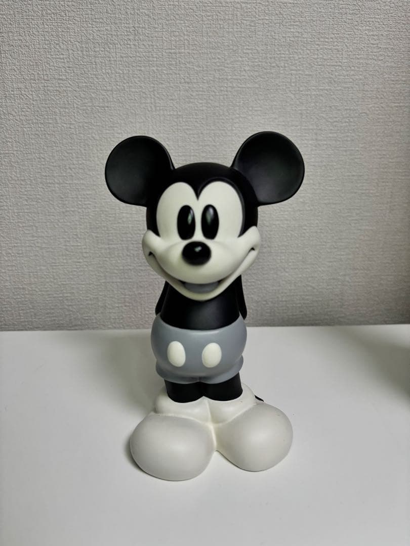 NEIGHBORHOOD ×Disney コラボ 白黒フィギュアセット希少