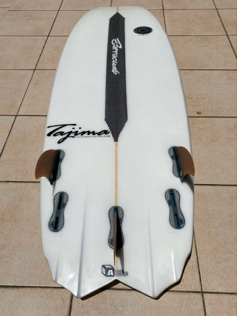 【送料込】JUSTICE surfboard BARRACUDA 5’2″