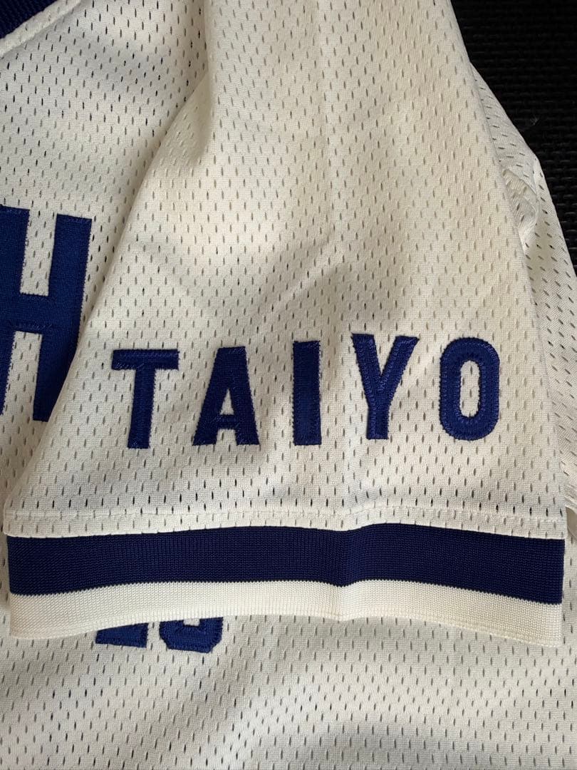 新品横浜ベイスターズ大洋ホエールズ 復刻ユニフォーム山﨑康晃選手19番　Lサイズ