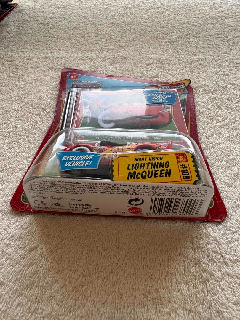 ディズニー カーズ マックイーン ミニカー コレクターガイドブックセット マテル