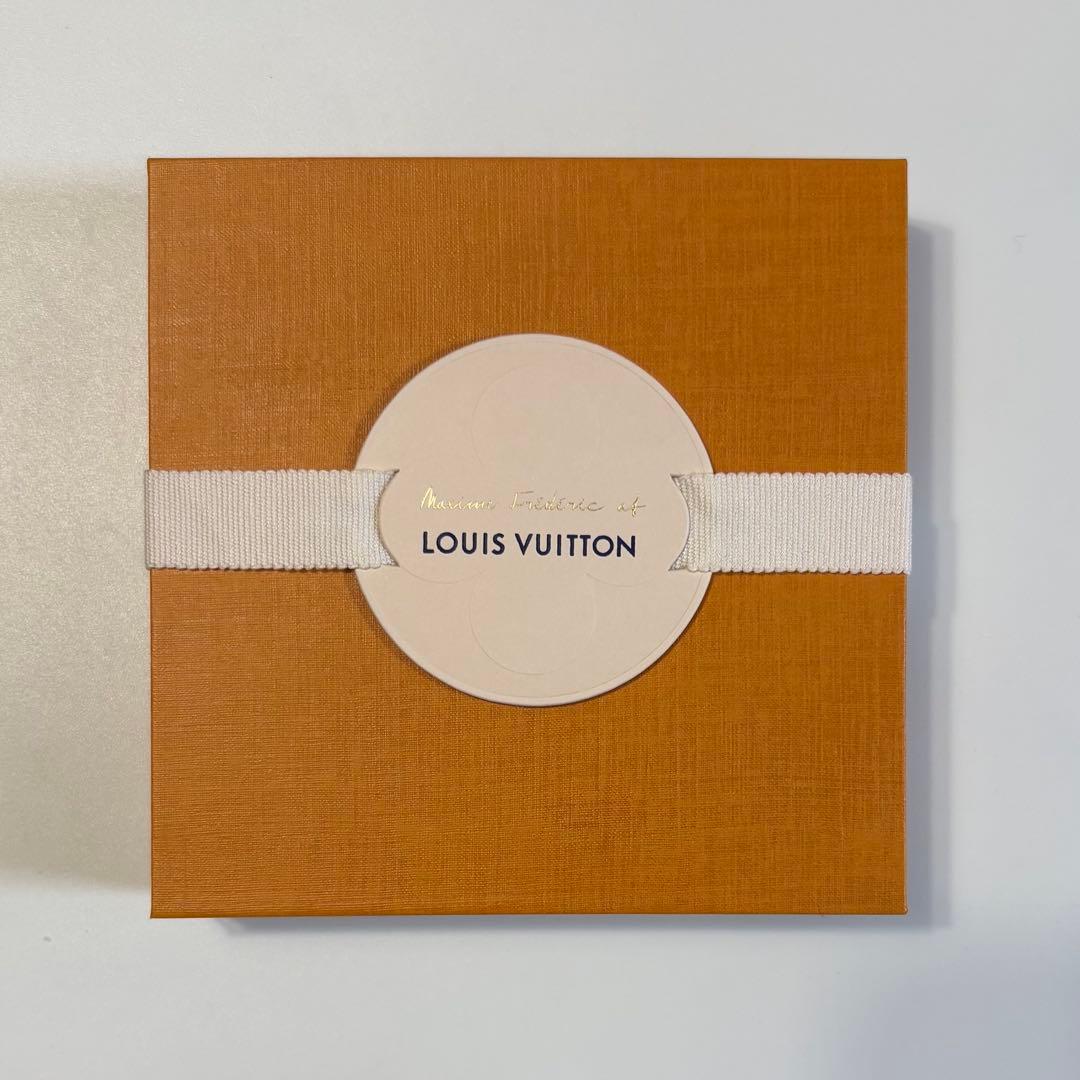 ルイヴィトン☆チョコレート　ミニ　ヴィヴィアン　高級チョコ　キャラメル　プラリネ