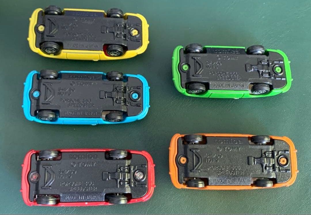 トミカラマ 屋根付駐車場 ポルシェガレージセット