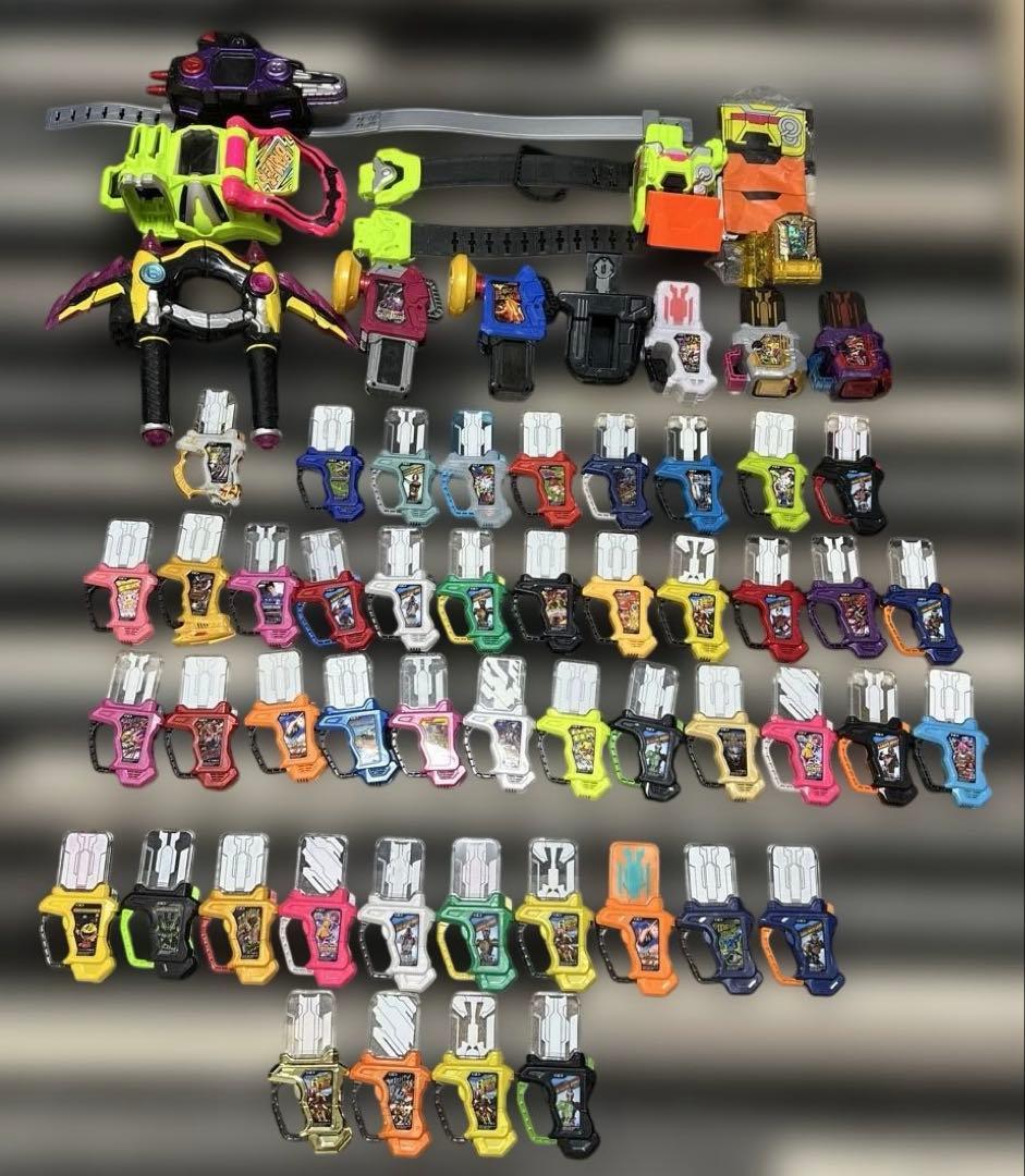 仮面ライダーエグゼイド　ゲーマードライバー　ガシャット　ギアデュアル　マキシマム