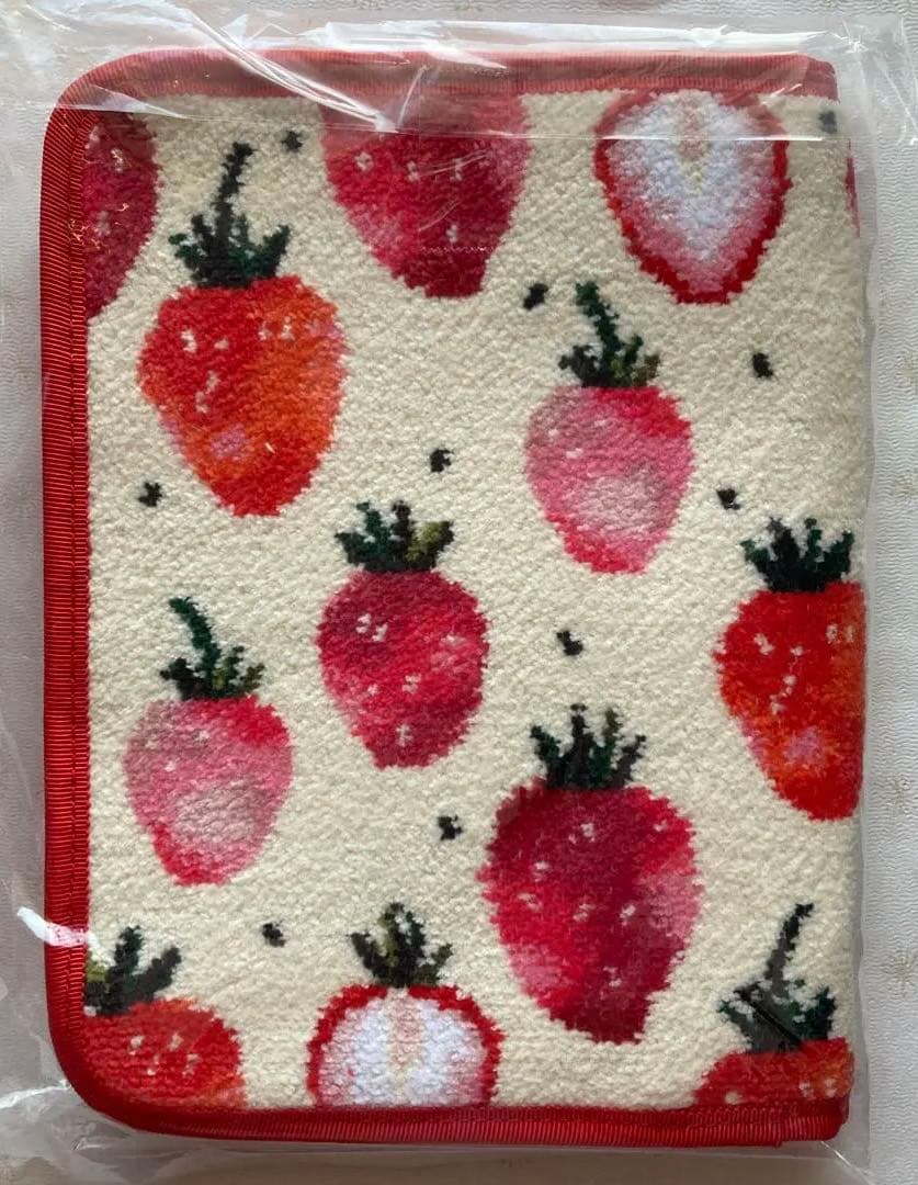 ストロベリードット　マルチケース