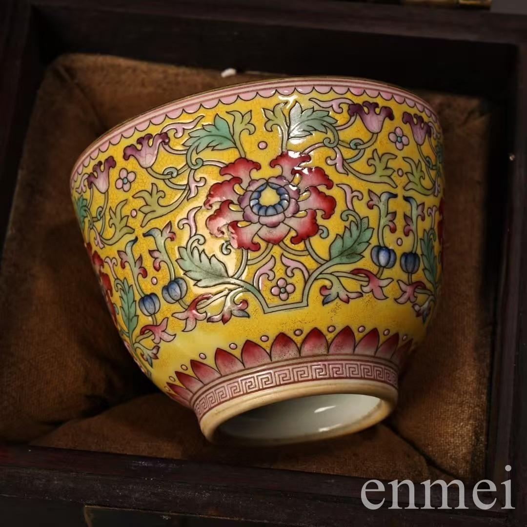 中国古美術・旧蔵乾隆年款・琺瑯彩・粉彩磁器小酒碗・茶碗・押し碗・純手描き・箱付き
