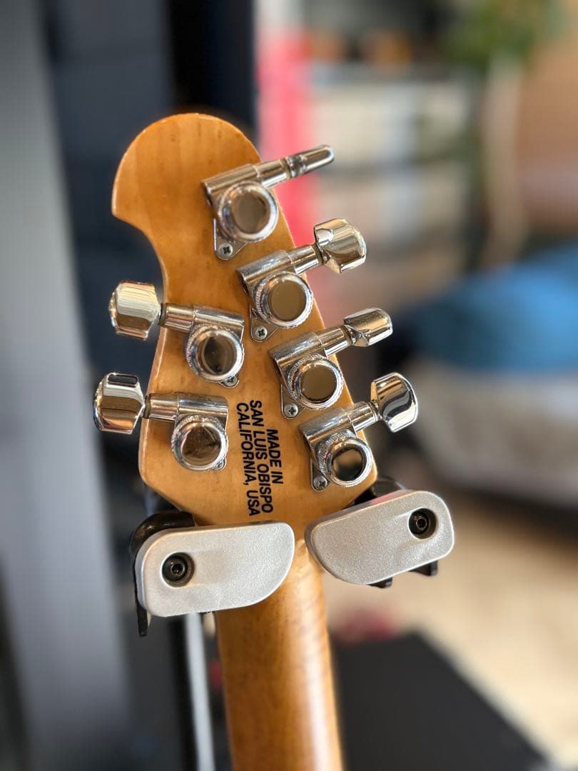 ギター MUSICMAN LUKE