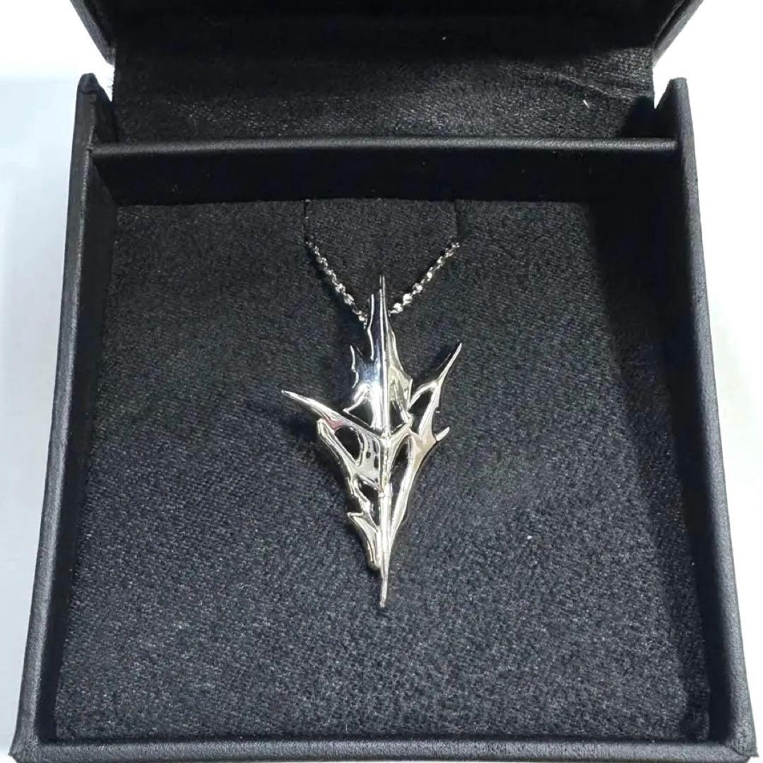 FINAL FANTASY XIII SILVER PENDANT スクエニ