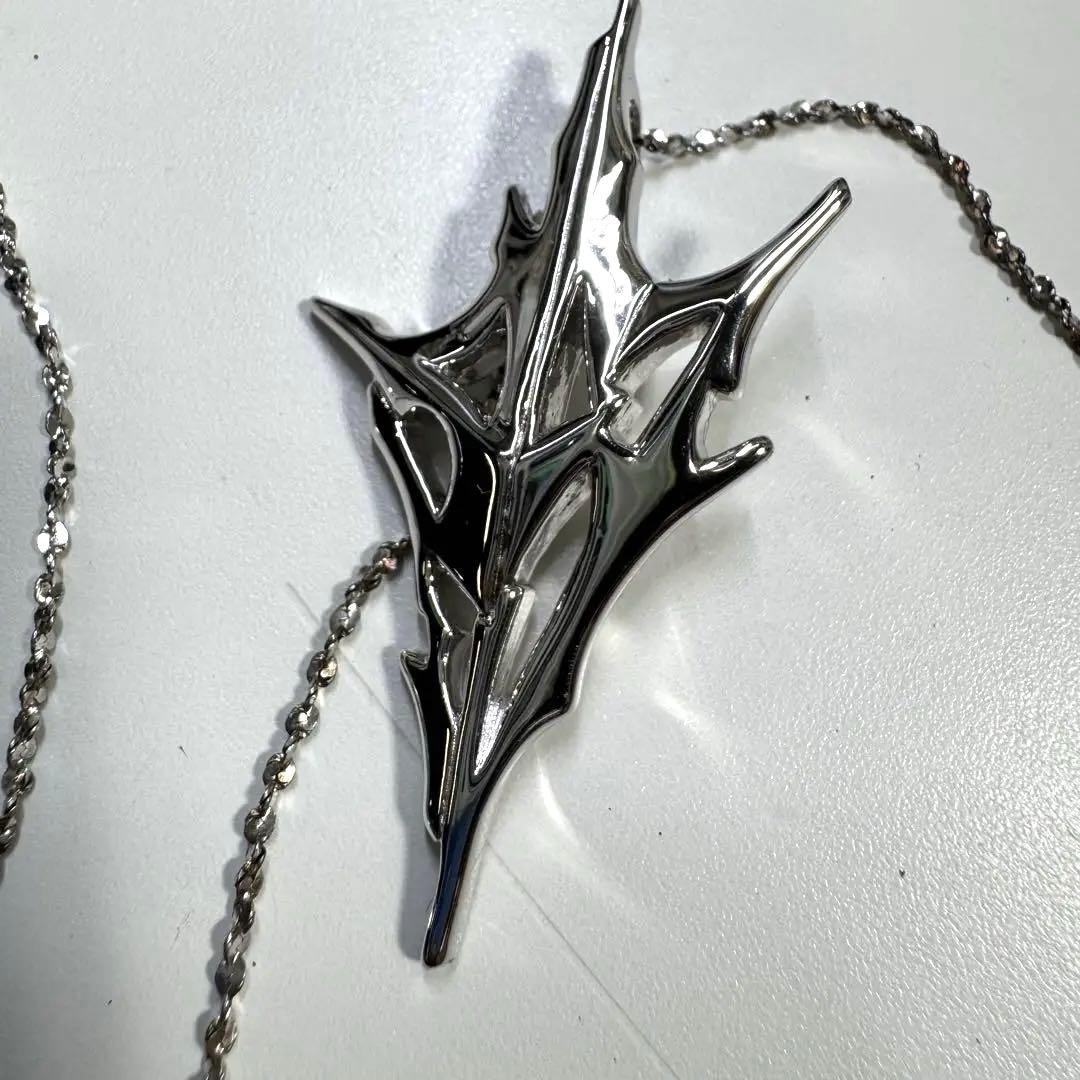 FINAL FANTASY XIII SILVER PENDANT スクエニ