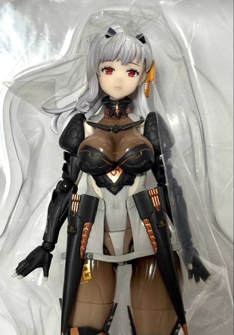 hyper body NIKKE モダニア 開封品