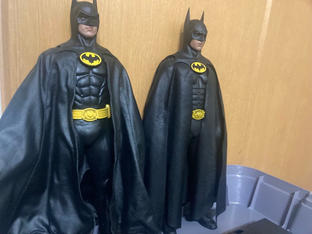 ホットトイズ　バットマン2体セット