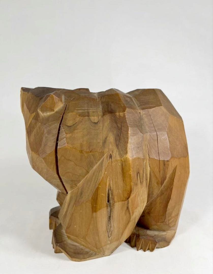 【引間二郎】　面彫りクマ　木彫り熊　やくも印あり